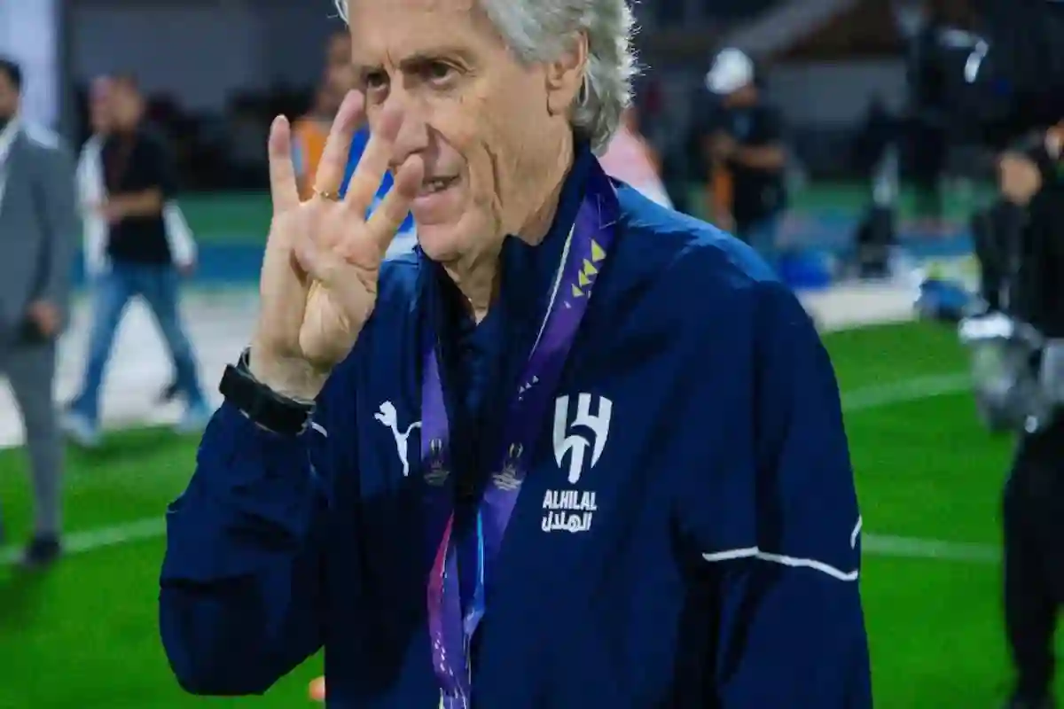 الدريهم يفجرها باقتراح تعاقد النصر مع خيسوس!!