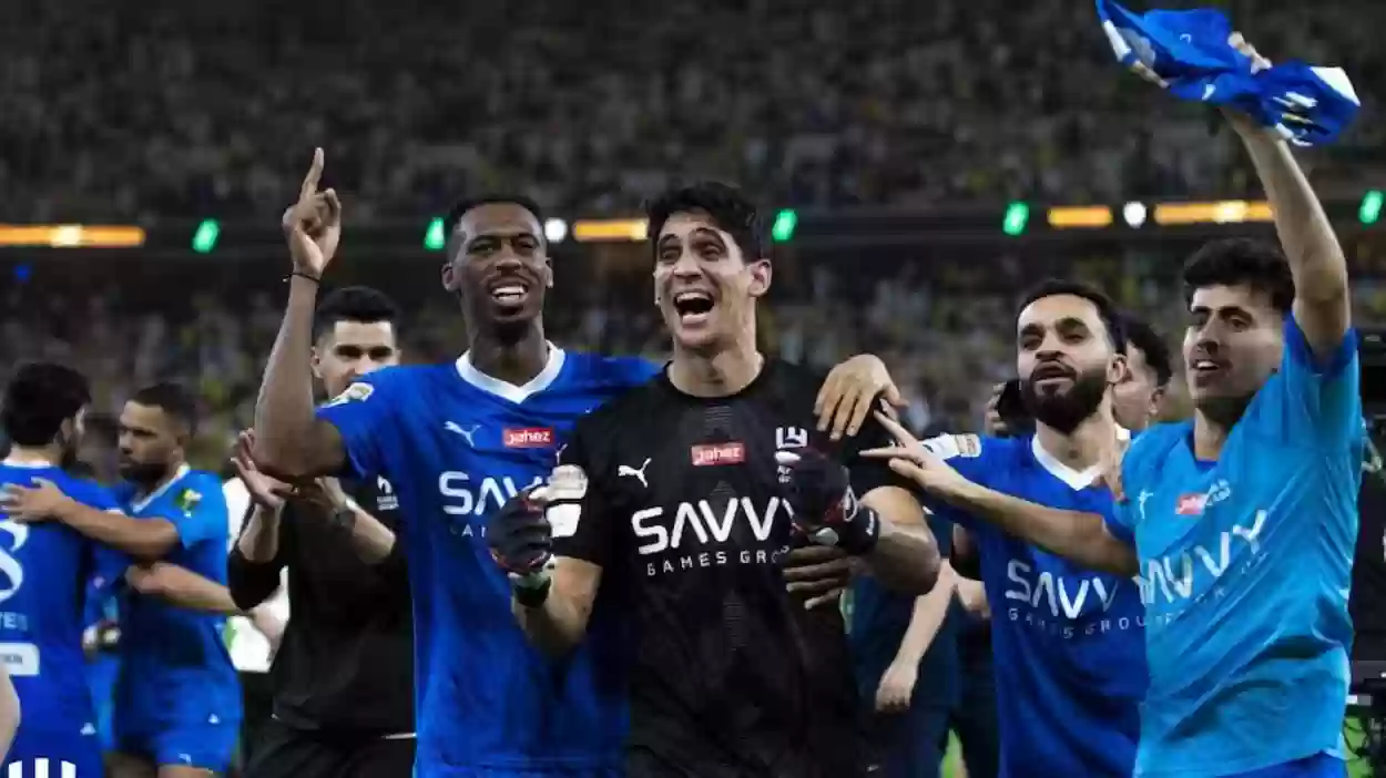 الهلال يتفوق على النصر