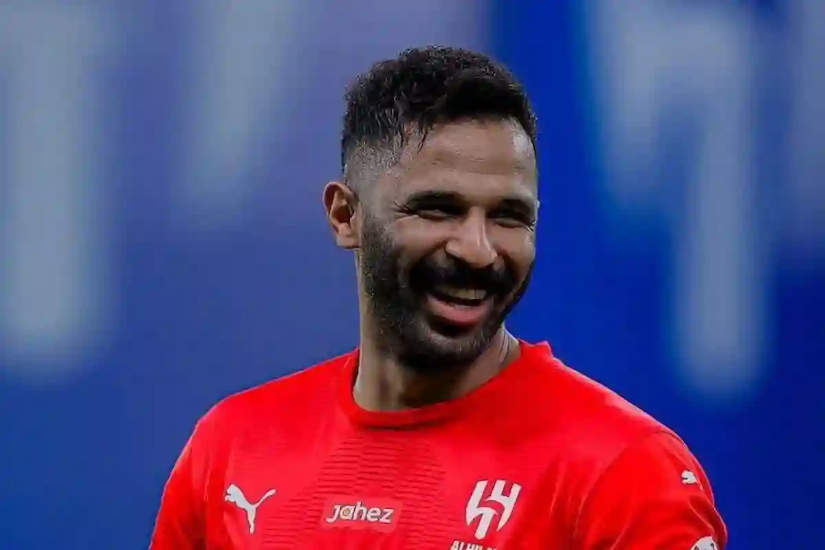 الحميدي يكشف تفاصيل تعاقد الاتحاد