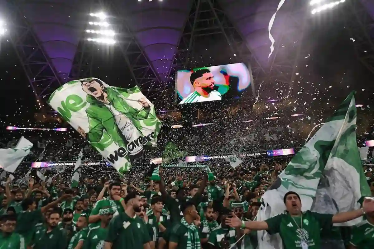 احتفالات جماهير الأهلي بلقب دوري أبطال آسيا للنخبة