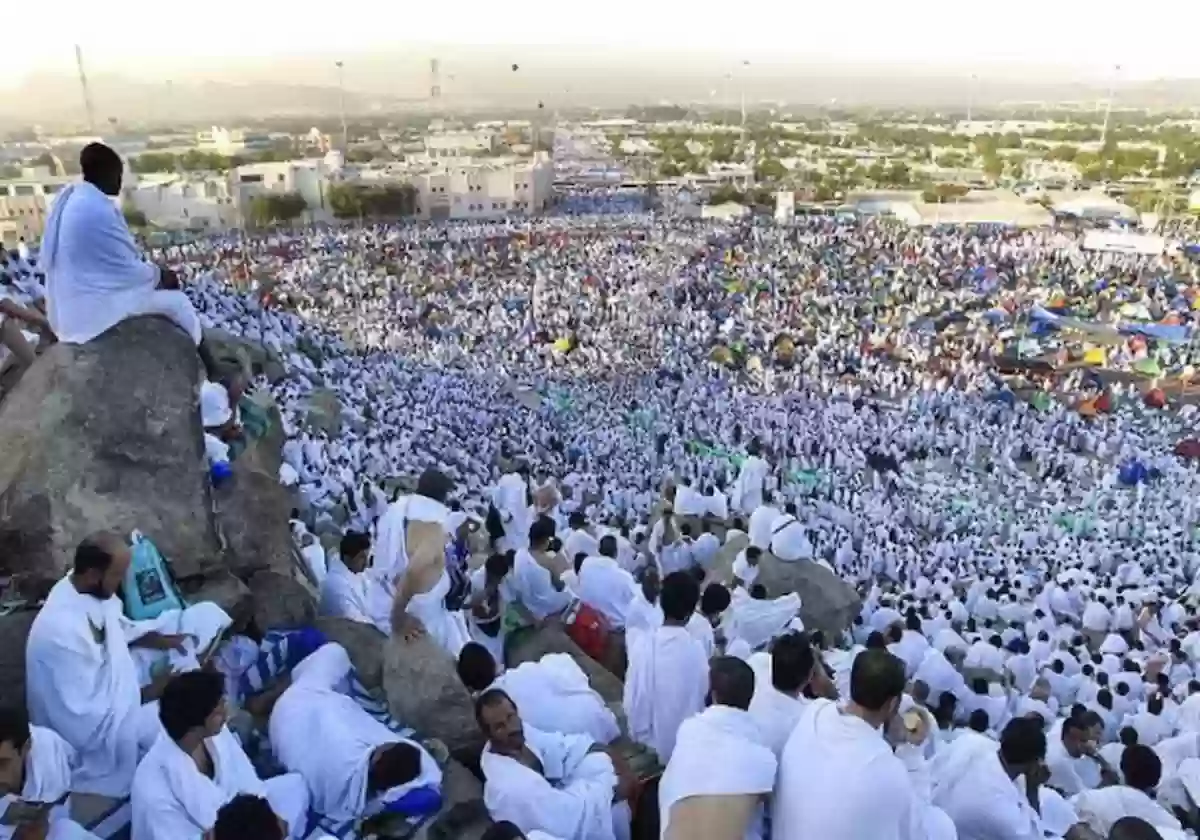 هل يجوز للمحرم استخدام مزيلات العرق والعطور في الحج؟!