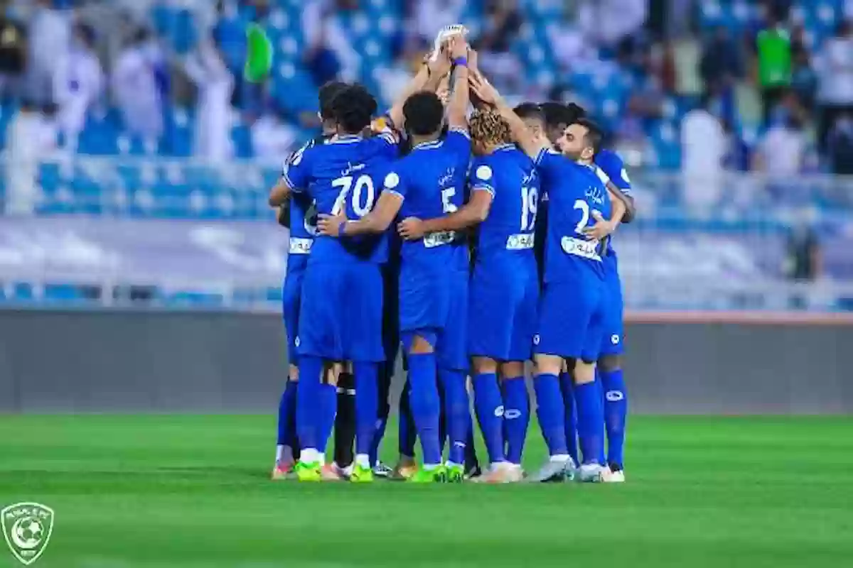 القرني يكشف مستقبل 2 من أهم لاعبين الهلال السعودي