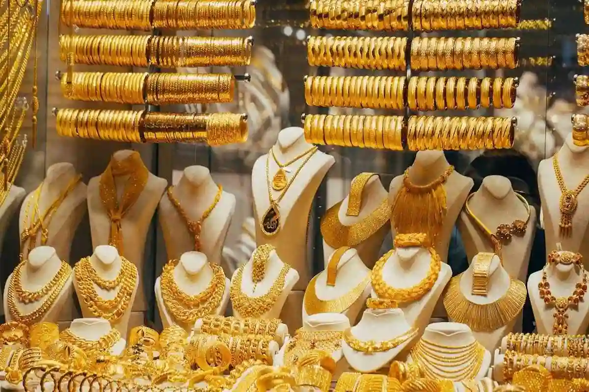 عودة للهبوط في أسعار الذهب اليوم السبت 26 إبريل 2025