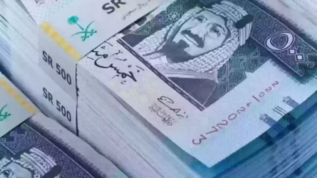 سلم رواتب العاملين في السعودية 1445 وقيمة العلاوات والبدلات بعد الزيادة الأخيرة