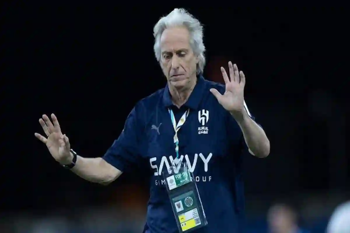 الجاسر يحمل مدرب الهلال السعودي السبب في ضياع حلم النخبة الآسيوية