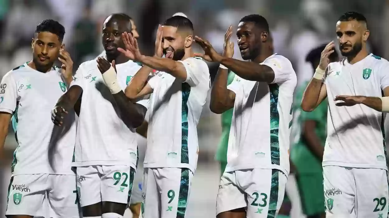 الأهلي السعودي يتمكن من التعاقد مع نجم دوري يلو 